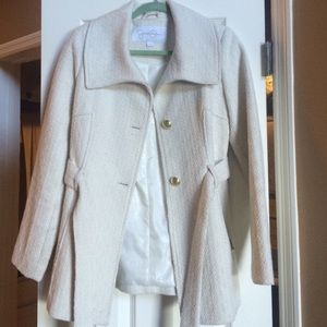 Jessica Simpson coat